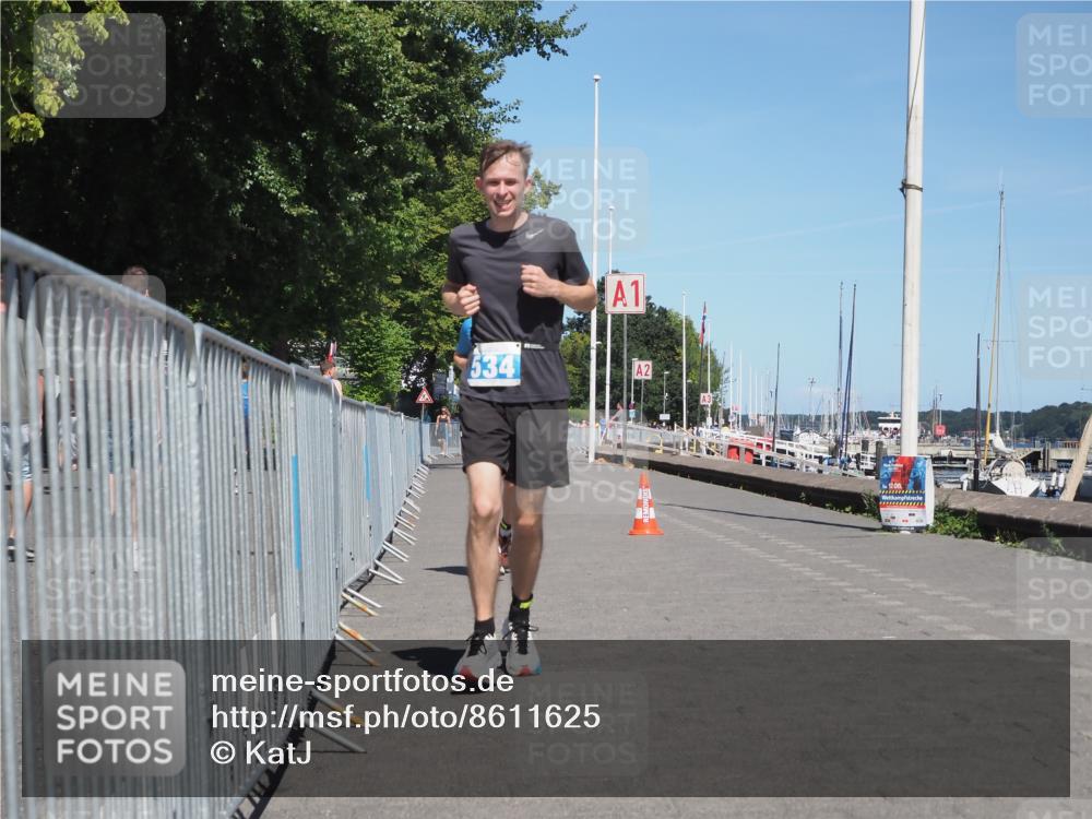 17.08.2025 - KN Förde Triathlon 2025 KatJ http://msf.ph/oto/8611625 17.08.2025 14:10:00 Laufen 492, 534 meine-sportfotos.de