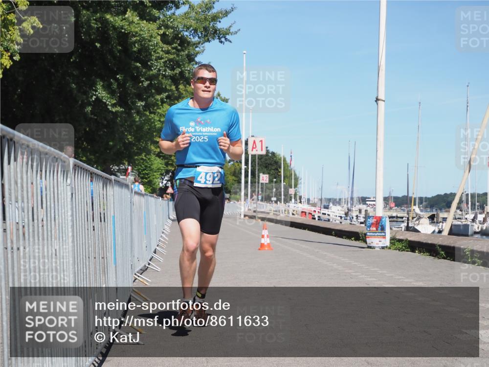 17.08.2025 - KN Förde Triathlon 2025 KatJ http://msf.ph/oto/8611633 17.08.2025 14:10:02 Laufen 492, 534 meine-sportfotos.de