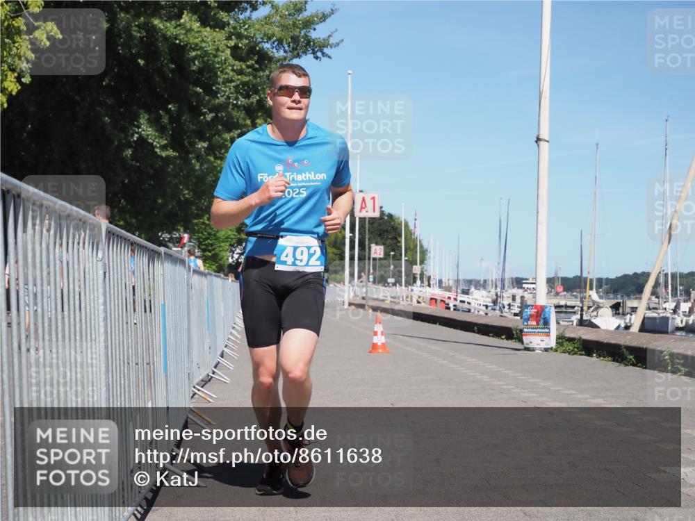 17.08.2025 - KN Förde Triathlon 2025 KatJ http://msf.ph/oto/8611638 17.08.2025 14:10:02 Laufen 492, 534 meine-sportfotos.de