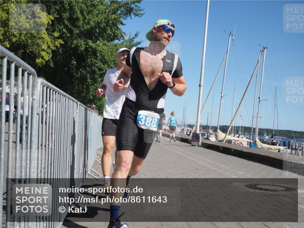 17.08.2025 - KN Förde Triathlon 2025 KatJ http://msf.ph/oto/8611643 17.08.2025 12:11:17 Laufen 327, 622 meine-sportfotos.de