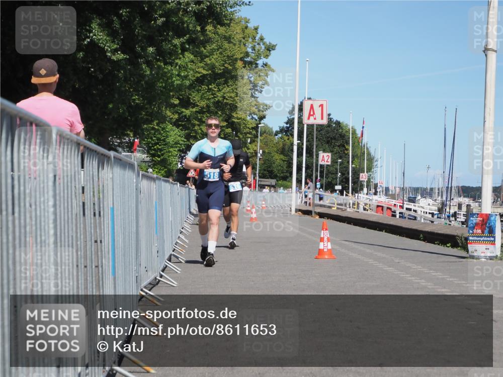 17.08.2025 - KN Förde Triathlon 2025 KatJ http://msf.ph/oto/8611653 17.08.2025 14:12:04 Laufen 518, 526 meine-sportfotos.de