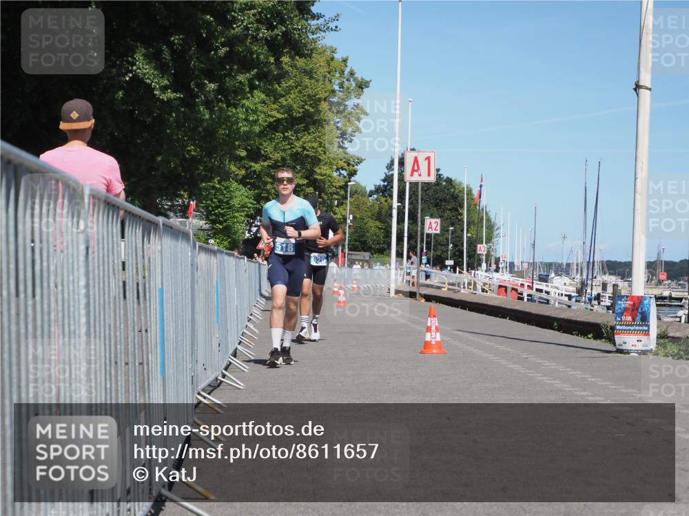 17.08.2025 - KN Förde Triathlon 2025 KatJ http://msf.ph/oto/8611657 17.08.2025 14:12:05 Laufen 518, 526 meine-sportfotos.de
