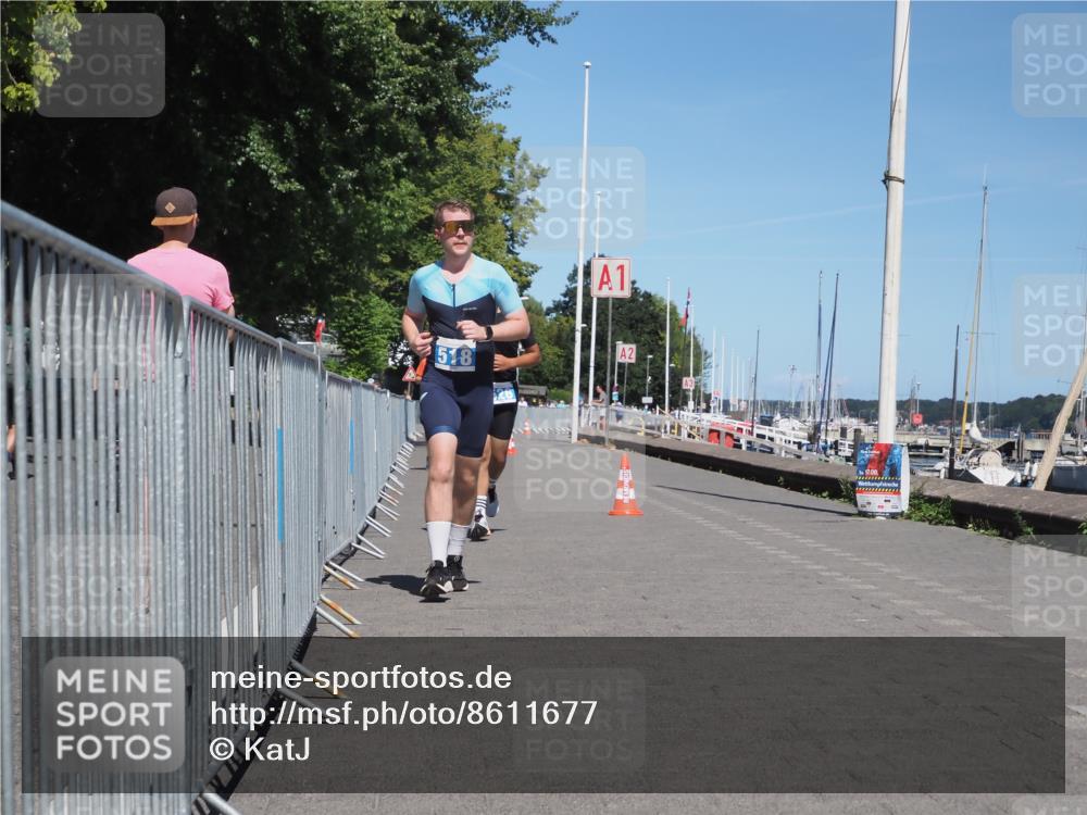 17.08.2025 - KN Förde Triathlon 2025 KatJ http://msf.ph/oto/8611677 17.08.2025 14:12:07 Laufen 518, 526 meine-sportfotos.de