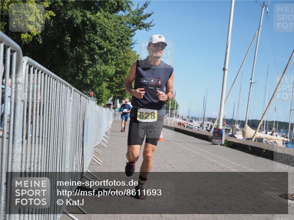 17.08.2025 - KN Förde Triathlon 2025 KatJ http://msf.ph/oto/8611693 17.08.2025 12:11:32 Laufen 359, 628 meine-sportfotos.de