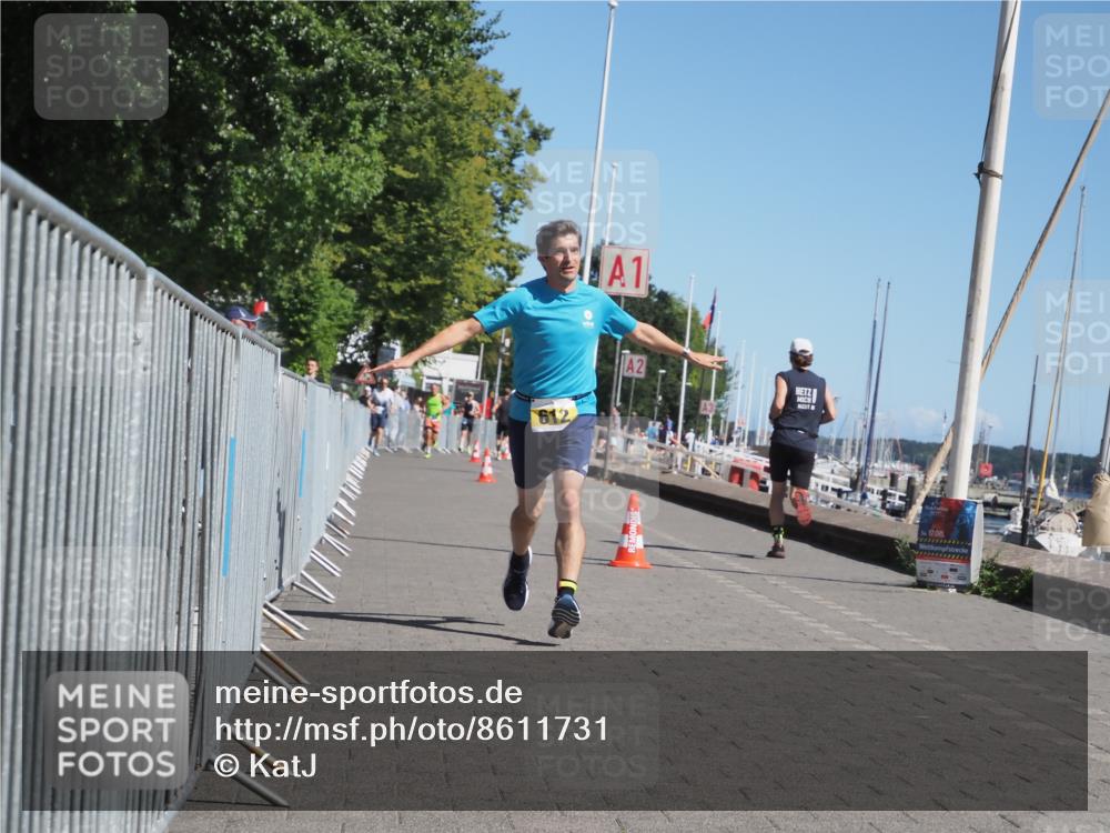 17.08.2025 - KN Förde Triathlon 2025 KatJ http://msf.ph/oto/8611731 17.08.2025 12:11:41 Laufen 359, 612 meine-sportfotos.de