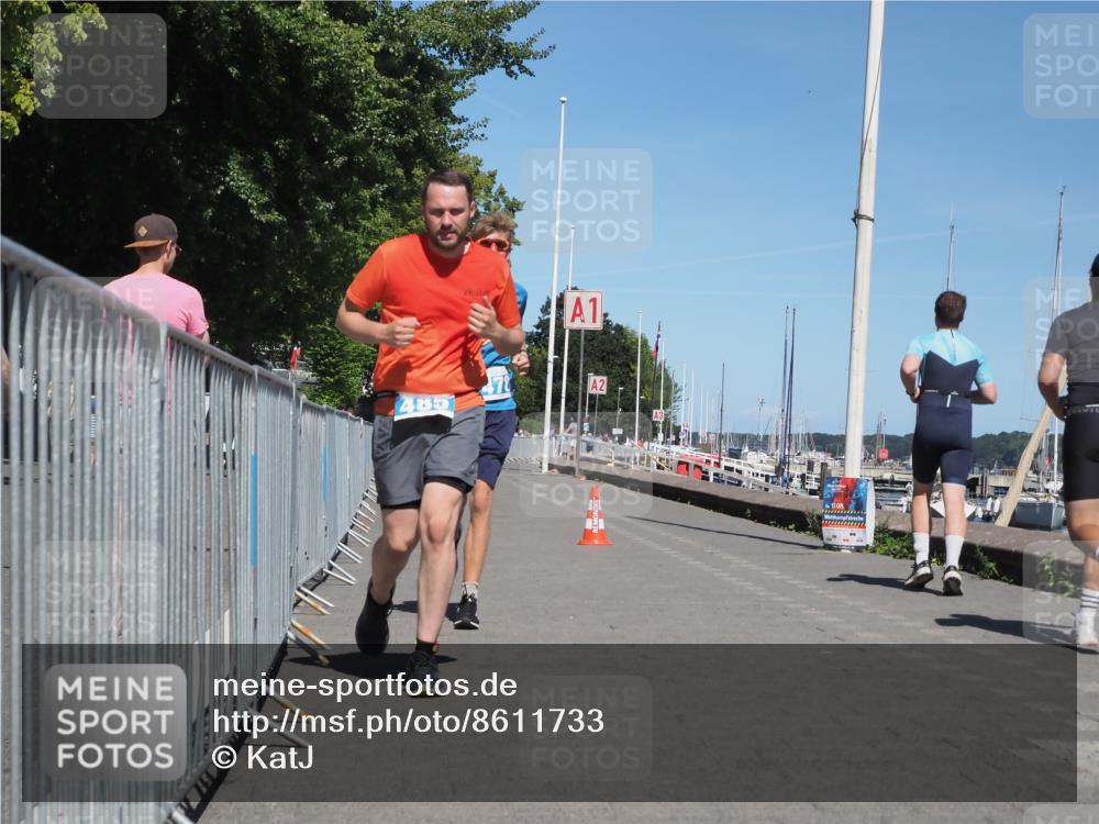 17.08.2025 - KN Förde Triathlon 2025 KatJ http://msf.ph/oto/8611733 17.08.2025 14:12:17 Laufen 478, 485 meine-sportfotos.de