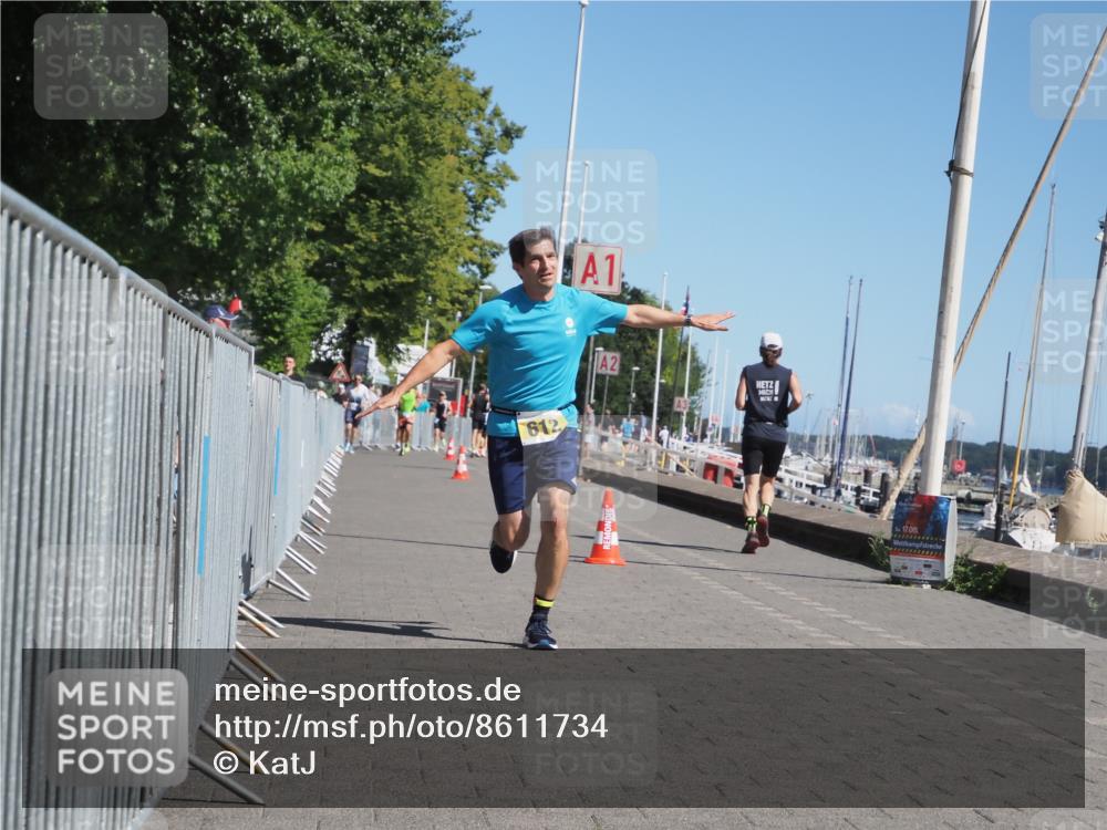 17.08.2025 - KN Förde Triathlon 2025 KatJ http://msf.ph/oto/8611734 17.08.2025 12:11:41 Laufen 359, 612 meine-sportfotos.de