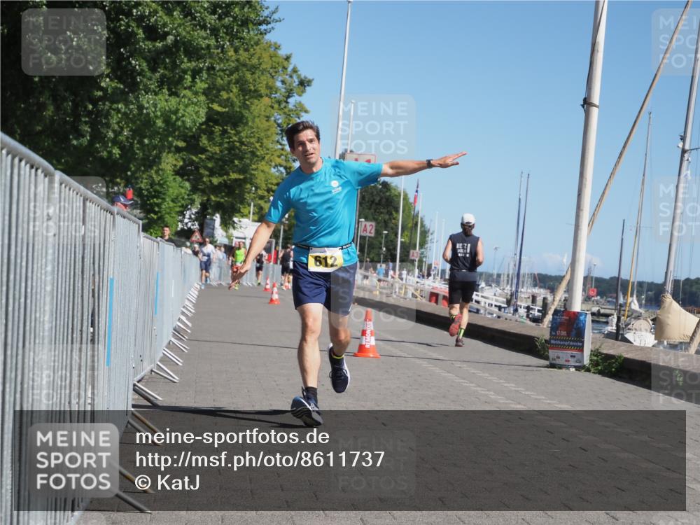17.08.2025 - KN Förde Triathlon 2025 KatJ http://msf.ph/oto/8611737 17.08.2025 12:11:41 Laufen 359, 612 meine-sportfotos.de