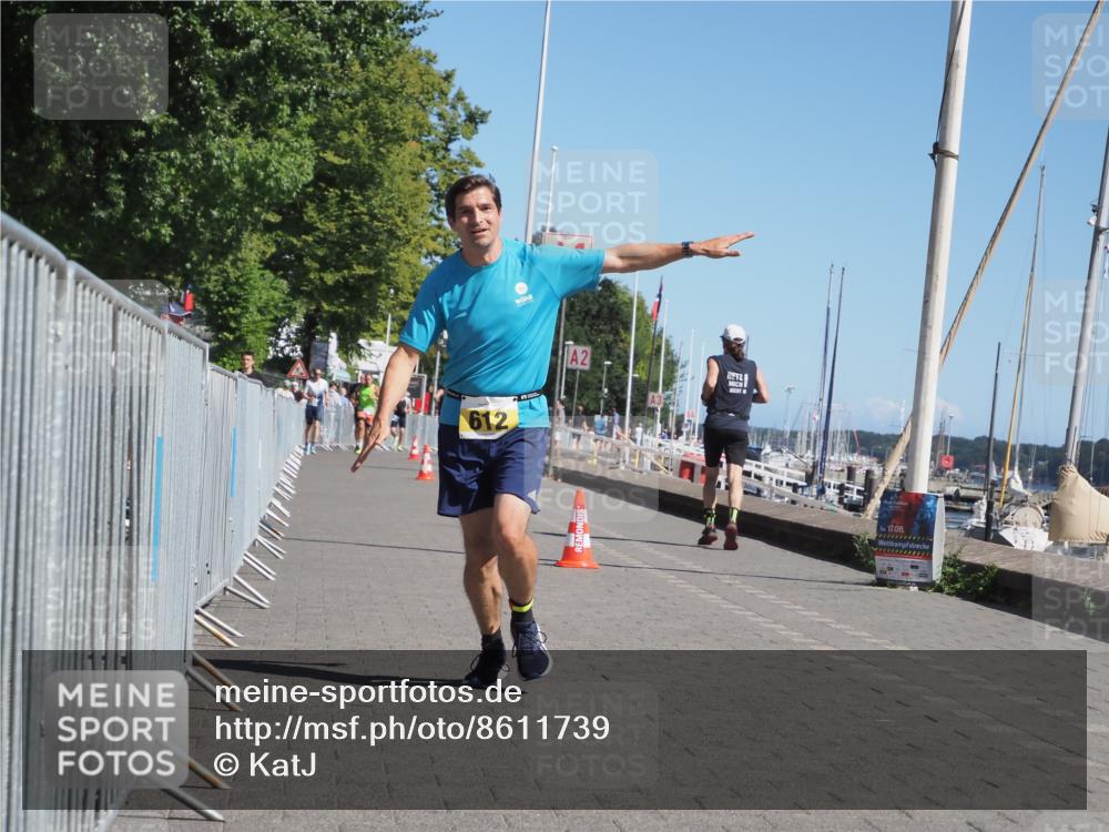 17.08.2025 - KN Förde Triathlon 2025 KatJ http://msf.ph/oto/8611739 17.08.2025 12:11:41 Laufen 359, 612 meine-sportfotos.de