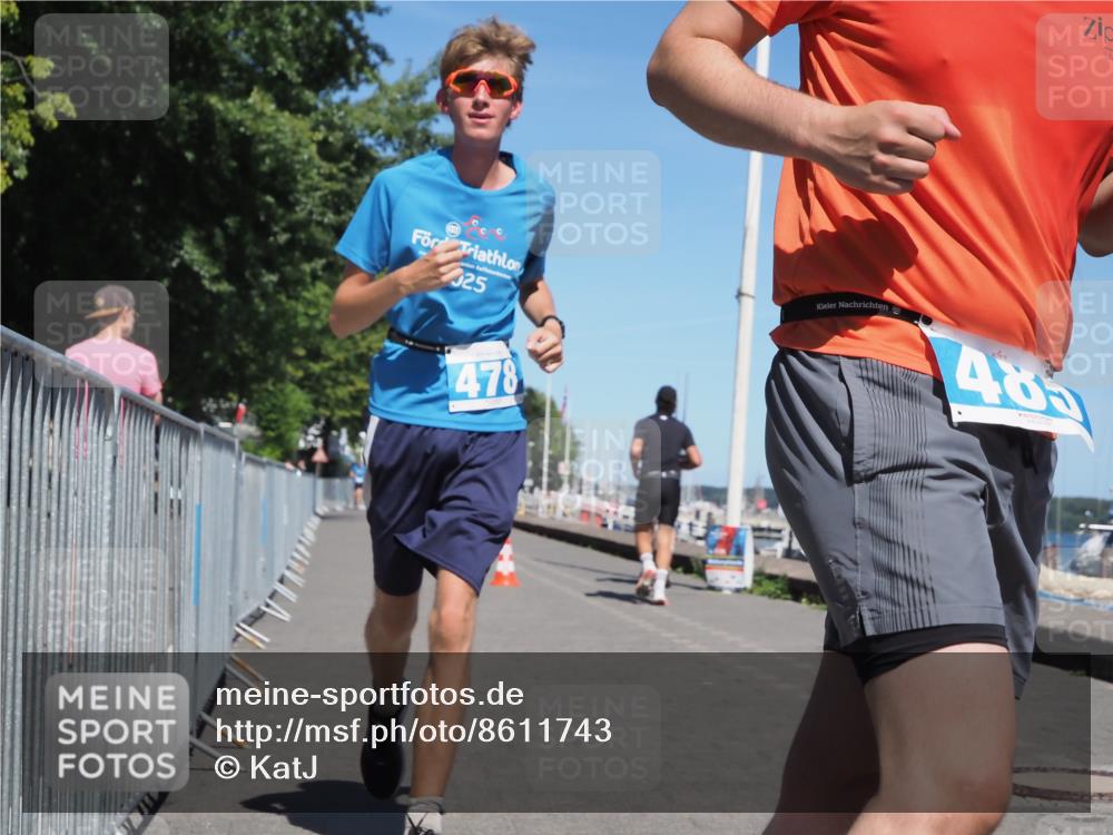 17.08.2025 - KN Förde Triathlon 2025 KatJ http://msf.ph/oto/8611743 17.08.2025 14:12:20 Laufen 478, 485 meine-sportfotos.de