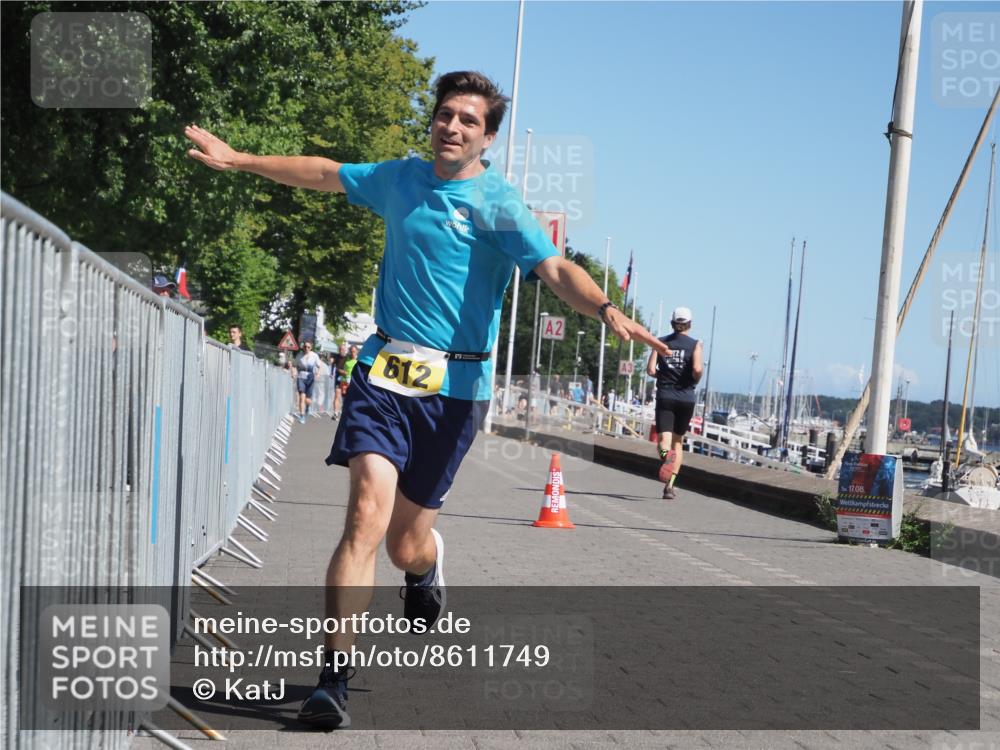 17.08.2025 - KN Förde Triathlon 2025 KatJ http://msf.ph/oto/8611749 17.08.2025 12:11:42 Laufen 359, 612 meine-sportfotos.de