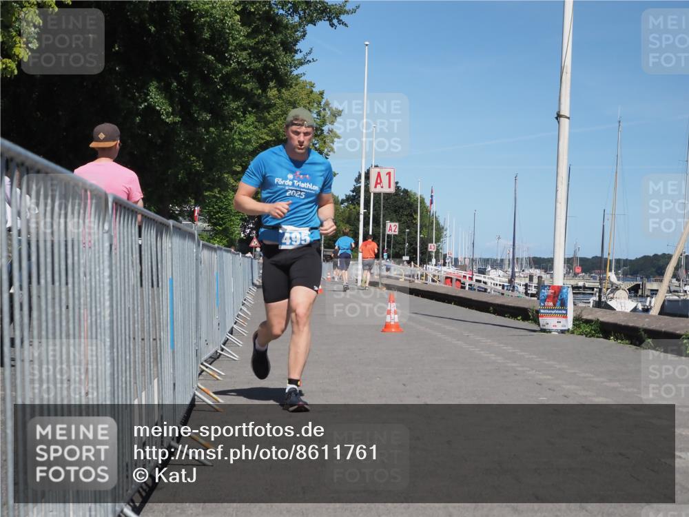 17.08.2025 - KN Förde Triathlon 2025 KatJ http://msf.ph/oto/8611761 17.08.2025 14:12:41 Laufen 495 meine-sportfotos.de