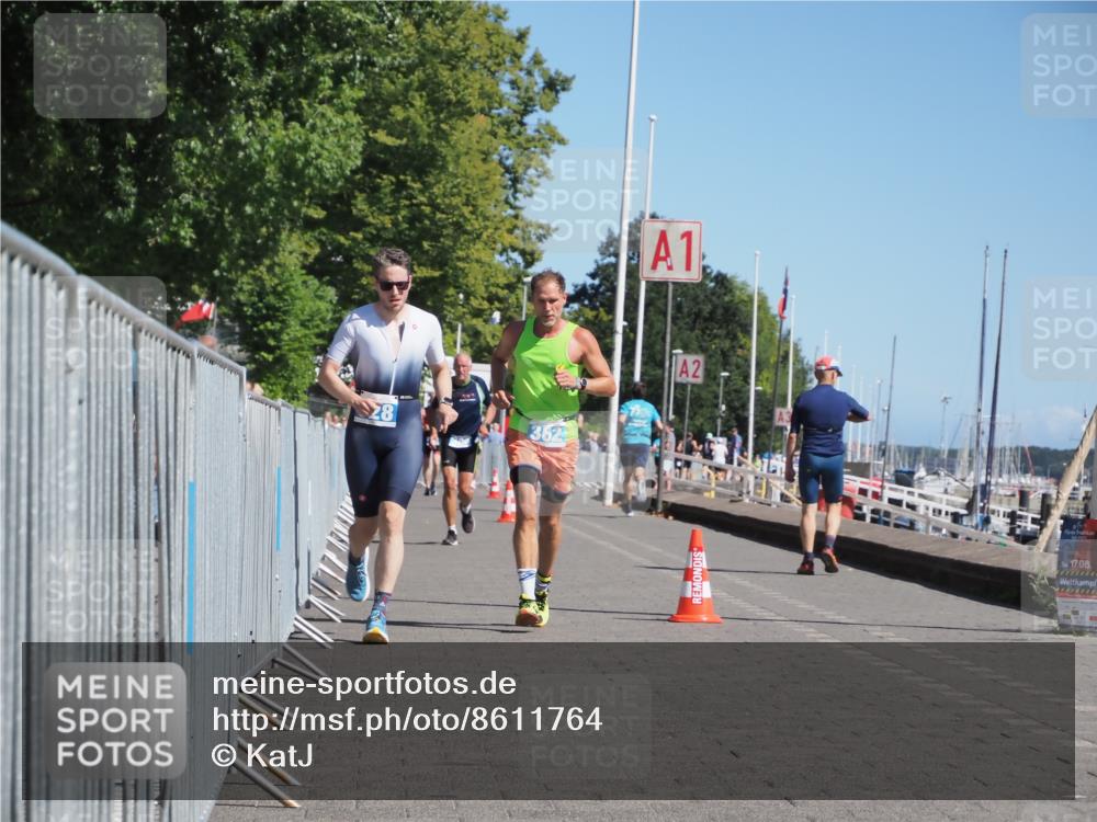 17.08.2025 - KN Förde Triathlon 2025 KatJ http://msf.ph/oto/8611764 17.08.2025 12:11:56 Laufen 328, 362 meine-sportfotos.de