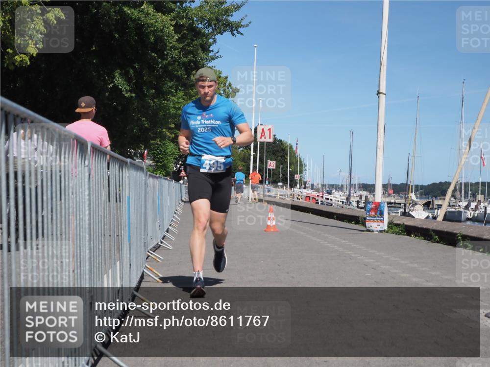 17.08.2025 - KN Förde Triathlon 2025 KatJ http://msf.ph/oto/8611767 17.08.2025 14:12:41 Laufen 495 meine-sportfotos.de