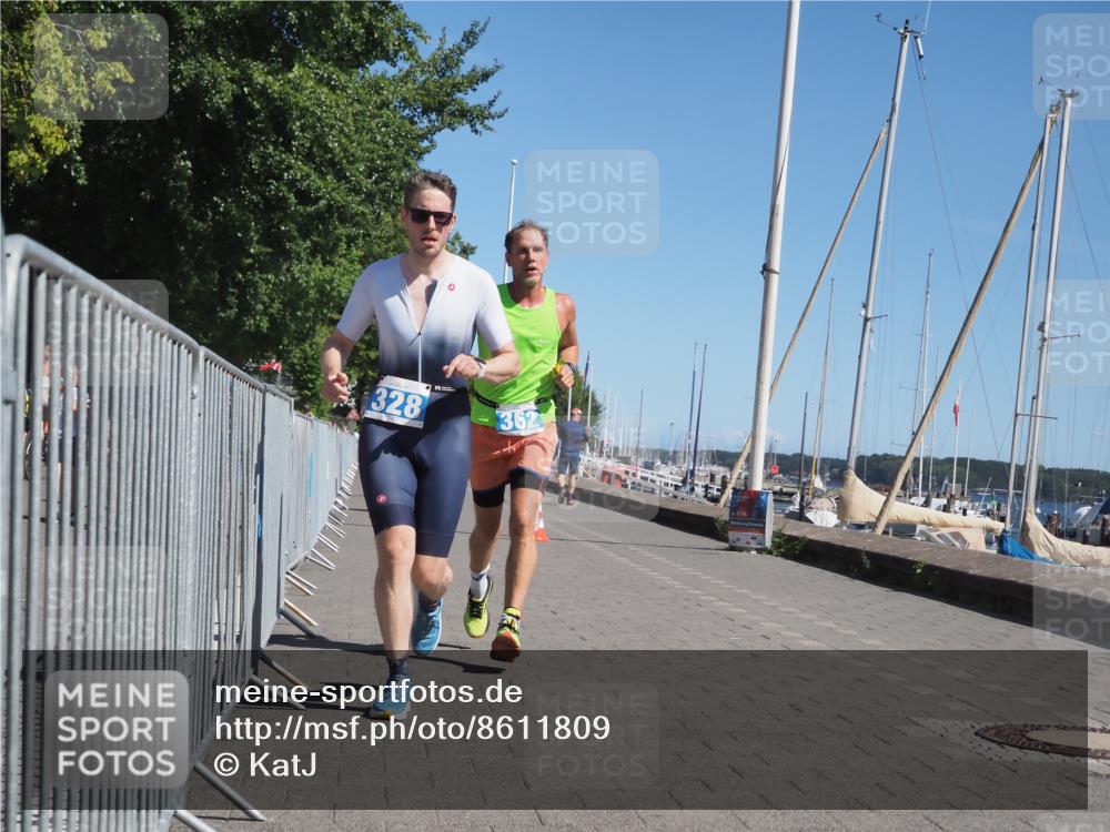 17.08.2025 - KN Förde Triathlon 2025 KatJ http://msf.ph/oto/8611809 17.08.2025 12:11:59 Laufen 328, 362, 369 meine-sportfotos.de