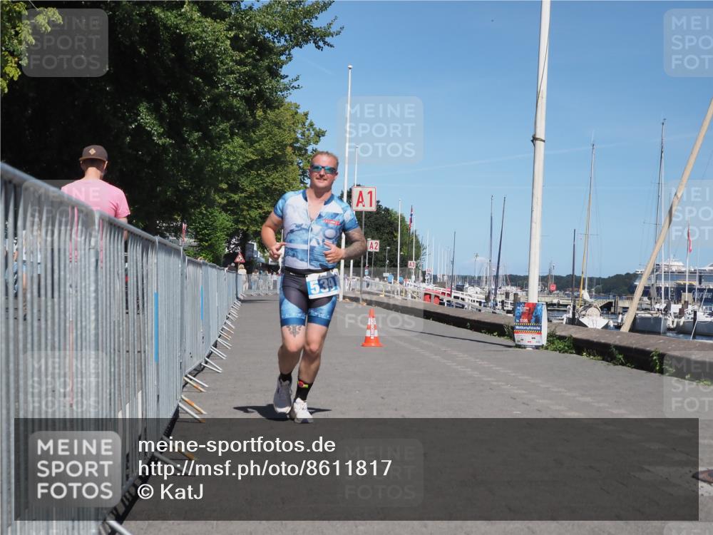 17.08.2025 - KN Förde Triathlon 2025 KatJ http://msf.ph/oto/8611817 17.08.2025 14:13:29 Laufen 539 meine-sportfotos.de