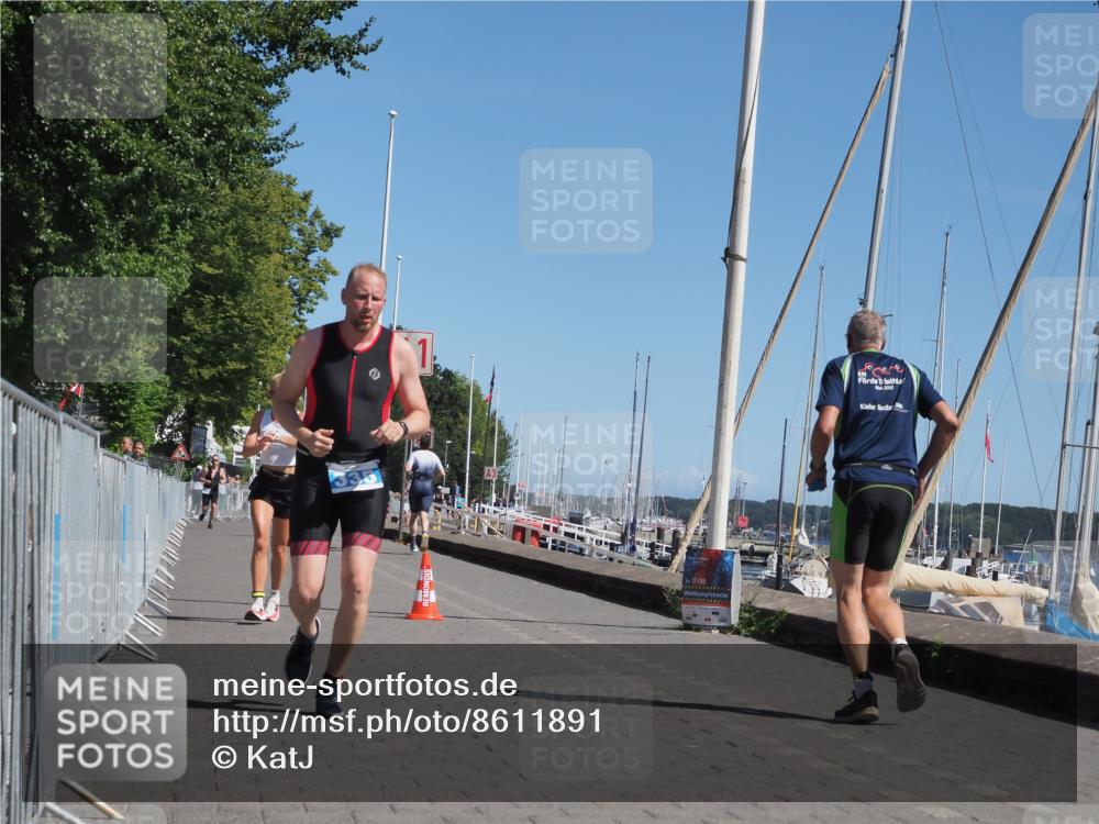 17.08.2025 - KN Förde Triathlon 2025 KatJ http://msf.ph/oto/8611891 17.08.2025 12:12:14 Laufen 335, 623 meine-sportfotos.de