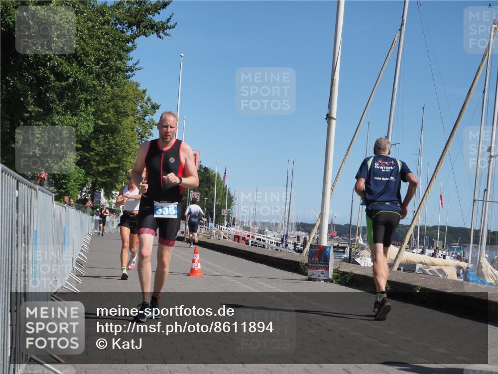 17.08.2025 - KN Förde Triathlon 2025 KatJ http://msf.ph/oto/8611894 17.08.2025 12:12:14 Laufen 335, 623 meine-sportfotos.de