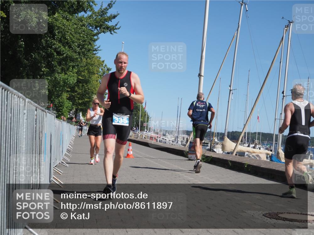 17.08.2025 - KN Förde Triathlon 2025 KatJ http://msf.ph/oto/8611897 17.08.2025 12:12:15 Laufen 335, 623 meine-sportfotos.de