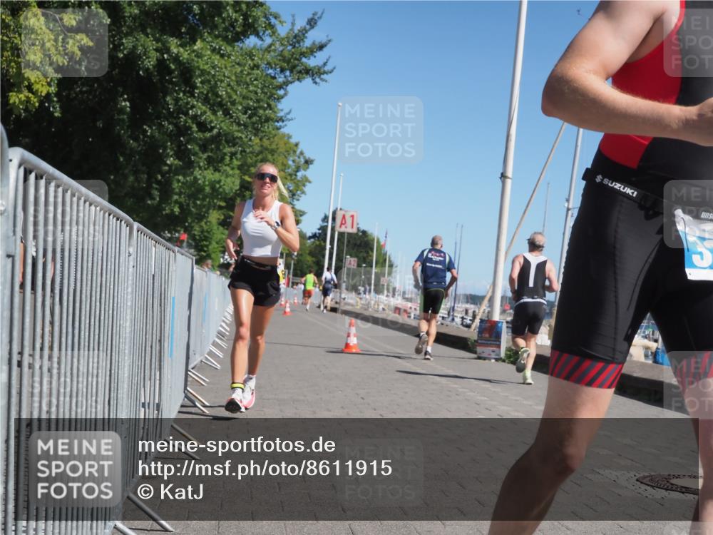 17.08.2025 - KN Förde Triathlon 2025 KatJ http://msf.ph/oto/8611915 17.08.2025 12:12:17 Laufen 335, 623 meine-sportfotos.de
