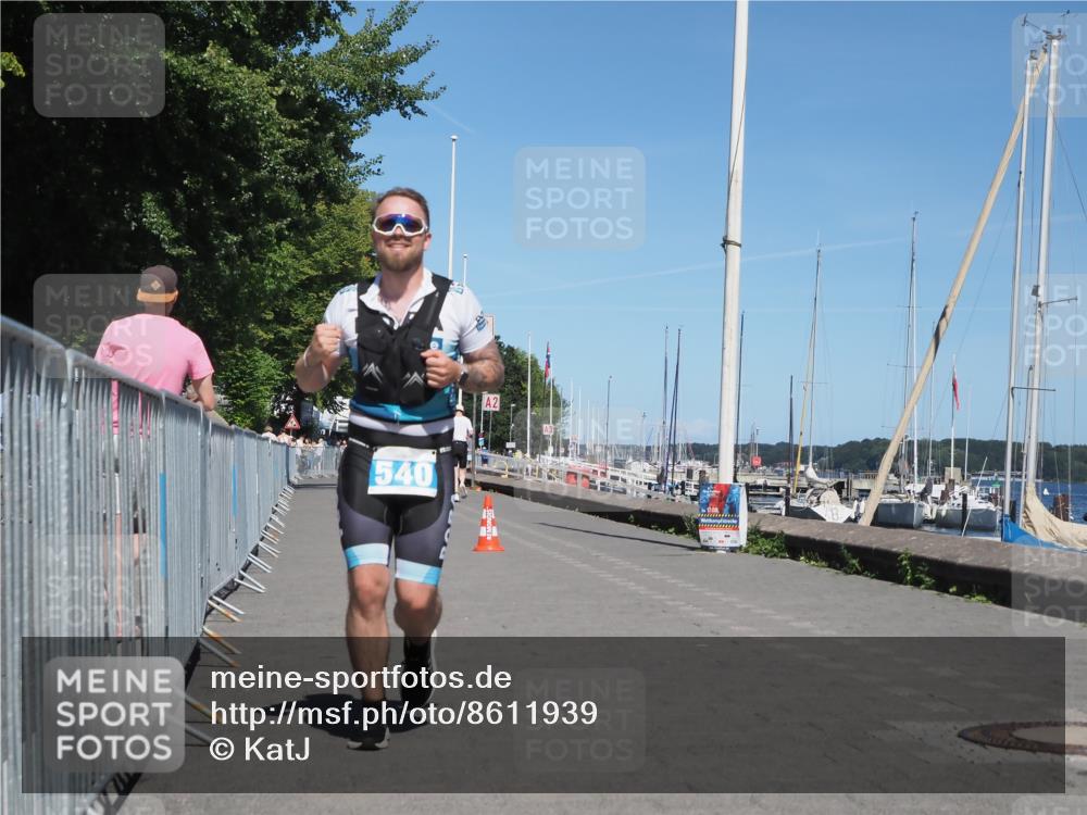 17.08.2025 - KN Förde Triathlon 2025 KatJ http://msf.ph/oto/8611939 17.08.2025 14:17:35 Laufen 540 meine-sportfotos.de