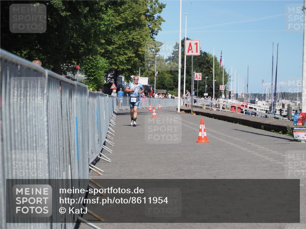 17.08.2025 - KN Förde Triathlon 2025 KatJ http://msf.ph/oto/8611954 17.08.2025 14:24:41 Laufen  meine-sportfotos.de