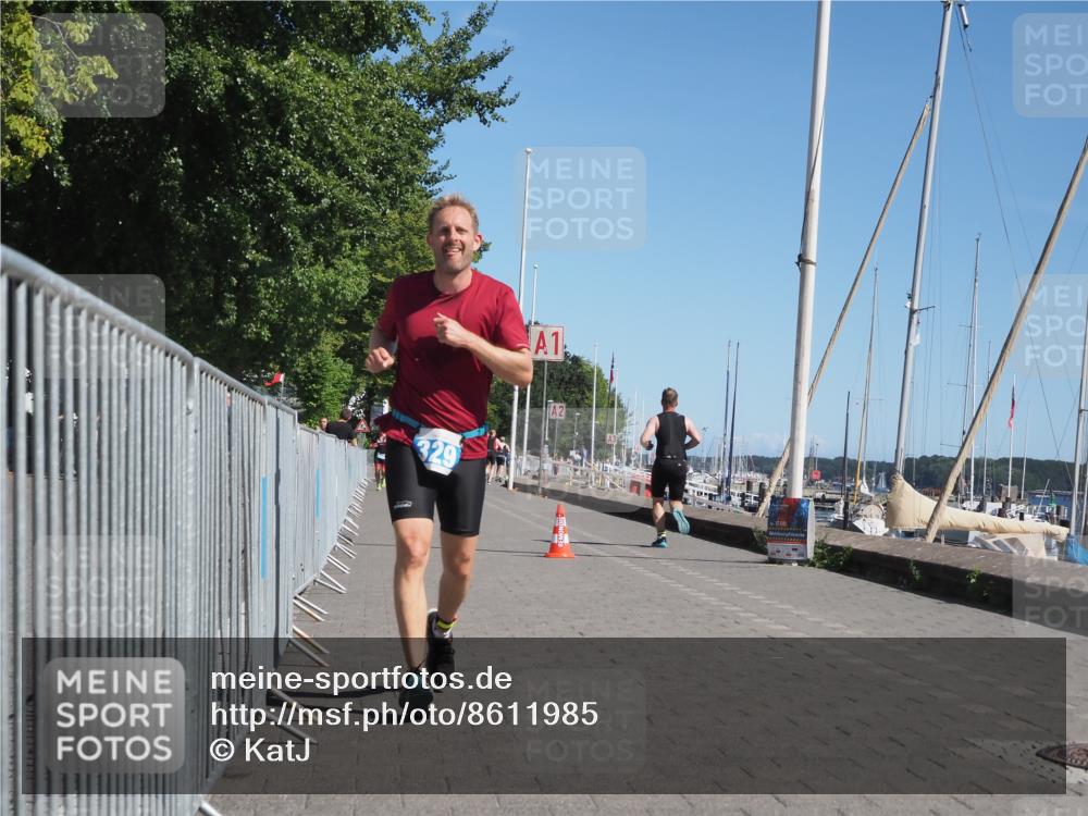 17.08.2025 - KN Förde Triathlon 2025 KatJ http://msf.ph/oto/8611985 17.08.2025 12:12:41 Laufen 329 meine-sportfotos.de