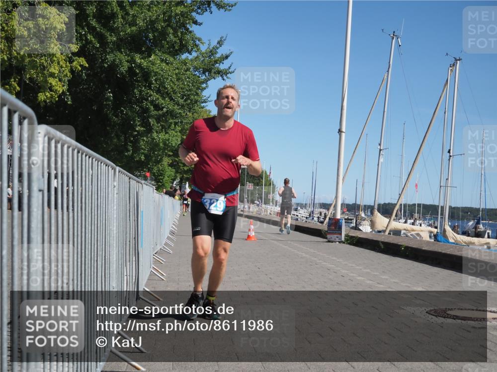 17.08.2025 - KN Förde Triathlon 2025 KatJ http://msf.ph/oto/8611986 17.08.2025 12:12:41 Laufen 329 meine-sportfotos.de