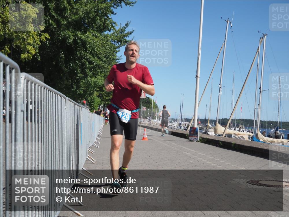 17.08.2025 - KN Förde Triathlon 2025 KatJ http://msf.ph/oto/8611987 17.08.2025 12:12:42 Laufen 329 meine-sportfotos.de