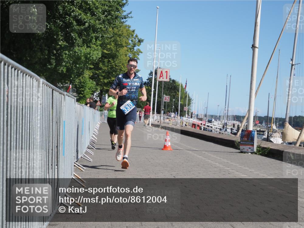 17.08.2025 - KN Förde Triathlon 2025 KatJ http://msf.ph/oto/8612004 17.08.2025 12:13:00 Laufen 330, 332, 634 meine-sportfotos.de