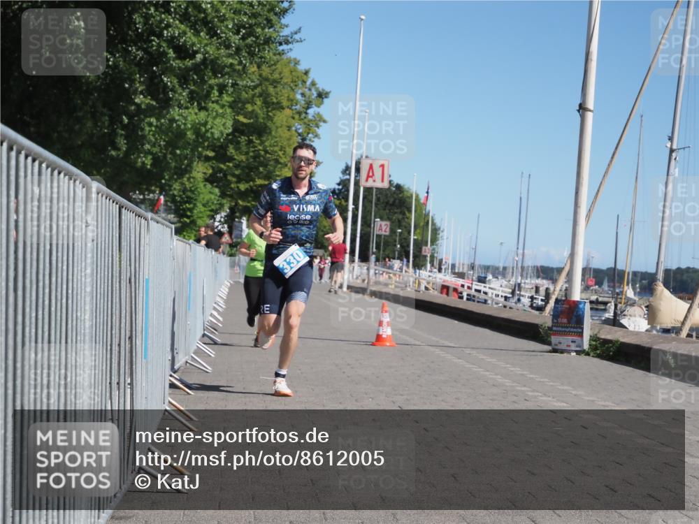 17.08.2025 - KN Förde Triathlon 2025 KatJ http://msf.ph/oto/8612005 17.08.2025 12:13:00 Laufen 330, 332, 634 meine-sportfotos.de