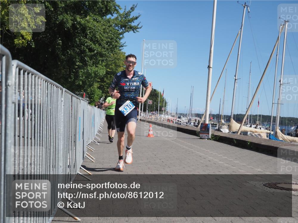 17.08.2025 - KN Förde Triathlon 2025 KatJ http://msf.ph/oto/8612012 17.08.2025 12:13:01 Laufen 330, 332, 634 meine-sportfotos.de