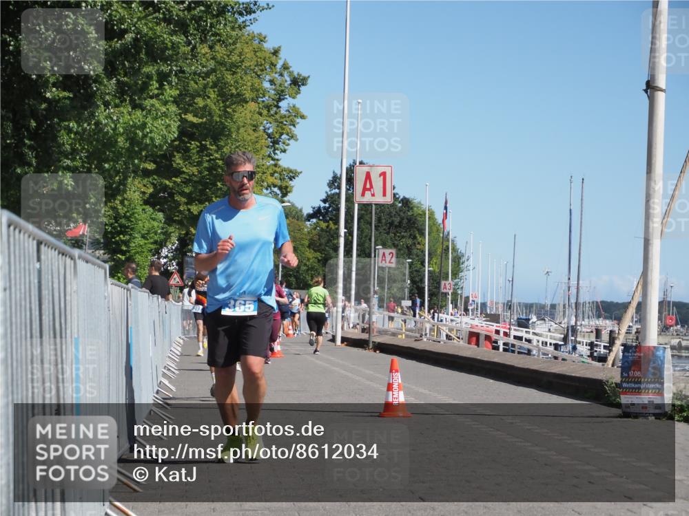 17.08.2025 - KN Förde Triathlon 2025 KatJ http://msf.ph/oto/8612034 17.08.2025 12:13:24 Laufen 297, 365, 618 meine-sportfotos.de