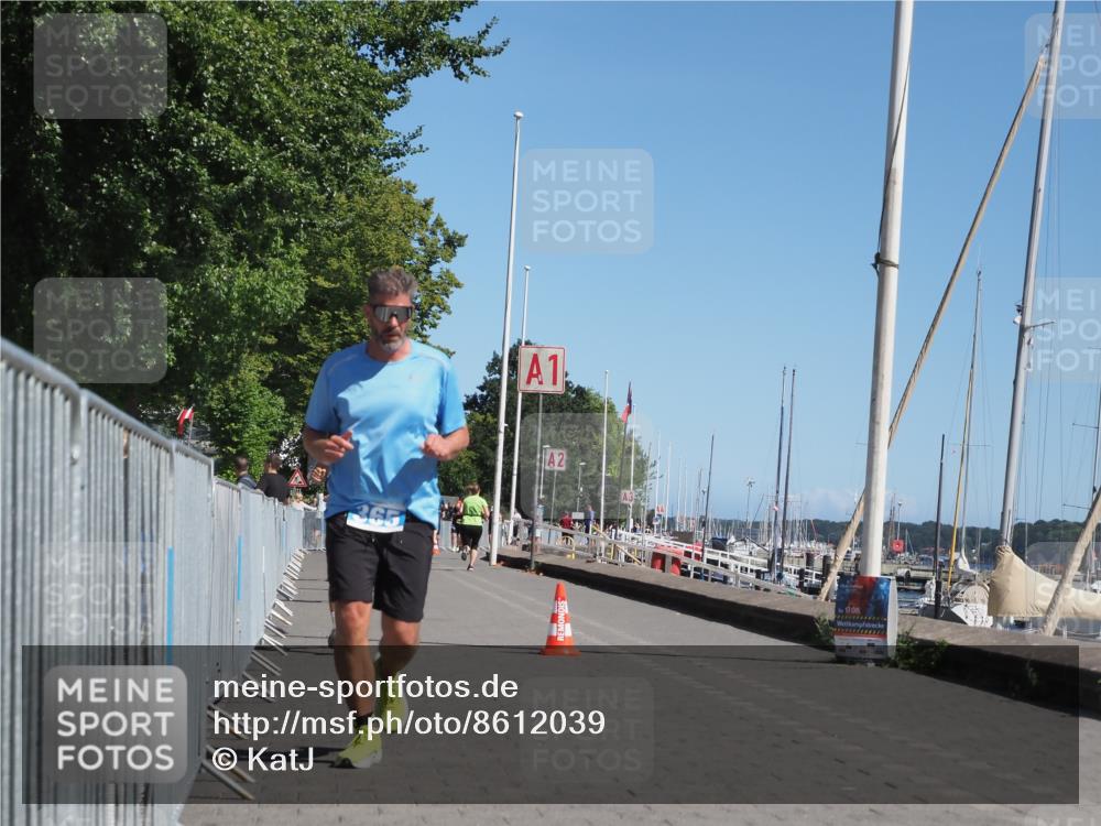 17.08.2025 - KN Förde Triathlon 2025 KatJ http://msf.ph/oto/8612039 17.08.2025 12:13:25 Laufen 297, 365, 618 meine-sportfotos.de