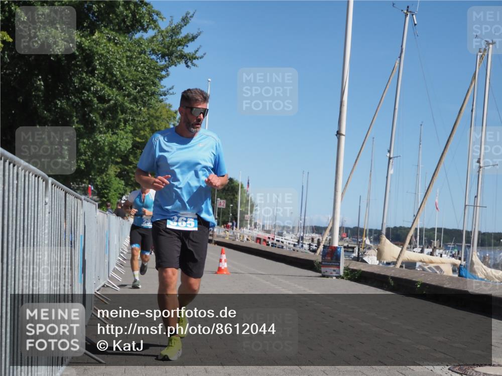 17.08.2025 - KN Förde Triathlon 2025 KatJ http://msf.ph/oto/8612044 17.08.2025 12:13:27 Laufen 293, 297, 365, 618 meine-sportfotos.de