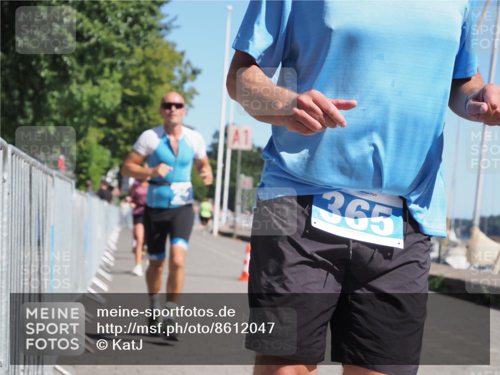 17.08.2025 - KN Förde Triathlon 2025 KatJ http://msf.ph/oto/8612047 17.08.2025 12:13:28 Laufen 293, 297, 365, 618, 639 meine-sportfotos.de