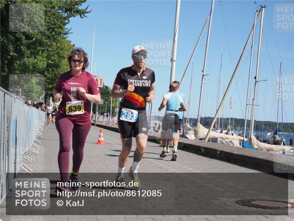 17.08.2025 - KN Förde Triathlon 2025 KatJ http://msf.ph/oto/8612085 17.08.2025 12:13:36 Laufen 293, 618, 639 meine-sportfotos.de