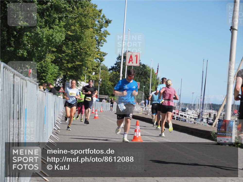 17.08.2025 - KN Förde Triathlon 2025 KatJ http://msf.ph/oto/8612088 17.08.2025 12:13:42 Laufen 360, 601, 624 meine-sportfotos.de