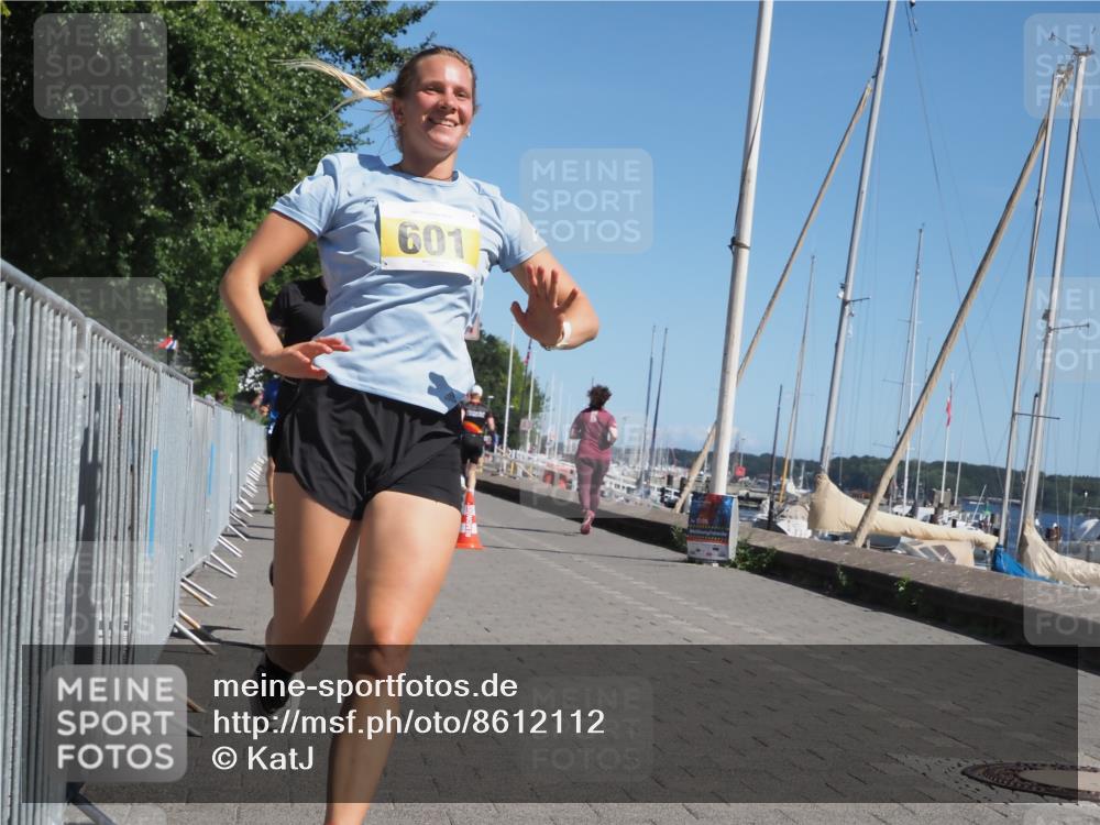 17.08.2025 - KN Förde Triathlon 2025 KatJ http://msf.ph/oto/8612112 17.08.2025 12:13:48 Laufen 291, 325, 360, 364, 601, 607, 624 meine-sportfotos.de