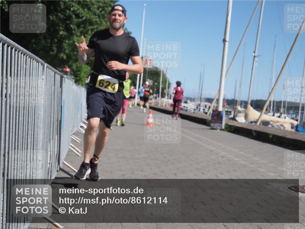 17.08.2025 - KN Förde Triathlon 2025 KatJ http://msf.ph/oto/8612114 17.08.2025 12:13:49 Laufen 291, 325, 360, 364, 601, 607, 624 meine-sportfotos.de