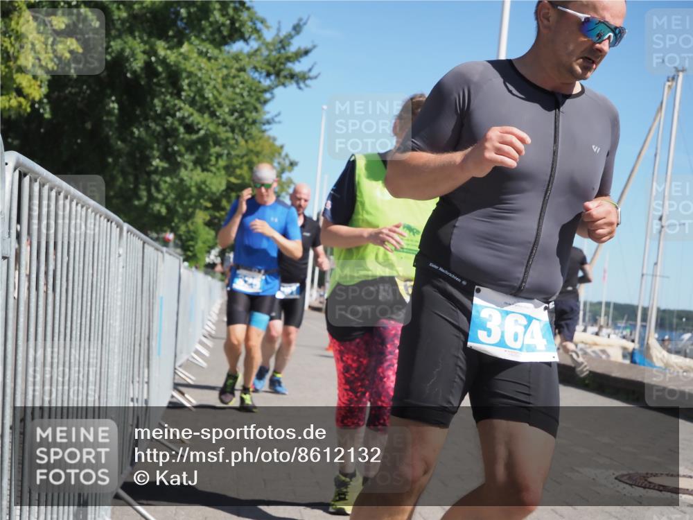 17.08.2025 - KN Förde Triathlon 2025 KatJ http://msf.ph/oto/8612132 17.08.2025 12:13:55 Laufen 291, 325, 339, 364, 607 meine-sportfotos.de