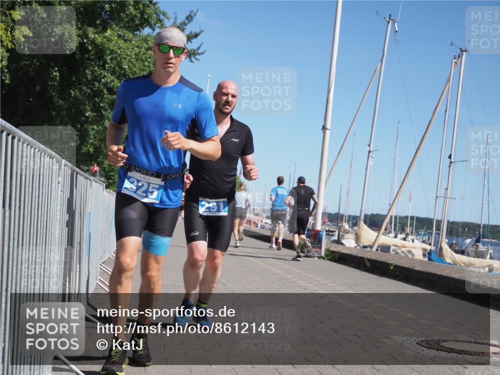17.08.2025 - KN Förde Triathlon 2025 KatJ http://msf.ph/oto/8612143 17.08.2025 12:13:56 Laufen 291, 325, 339, 364, 607 meine-sportfotos.de