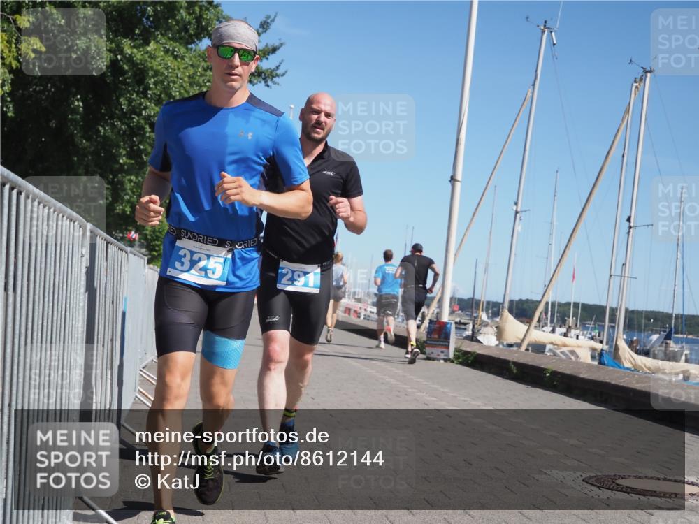 17.08.2025 - KN Förde Triathlon 2025 KatJ http://msf.ph/oto/8612144 17.08.2025 12:13:56 Laufen 291, 325, 339, 364, 607 meine-sportfotos.de