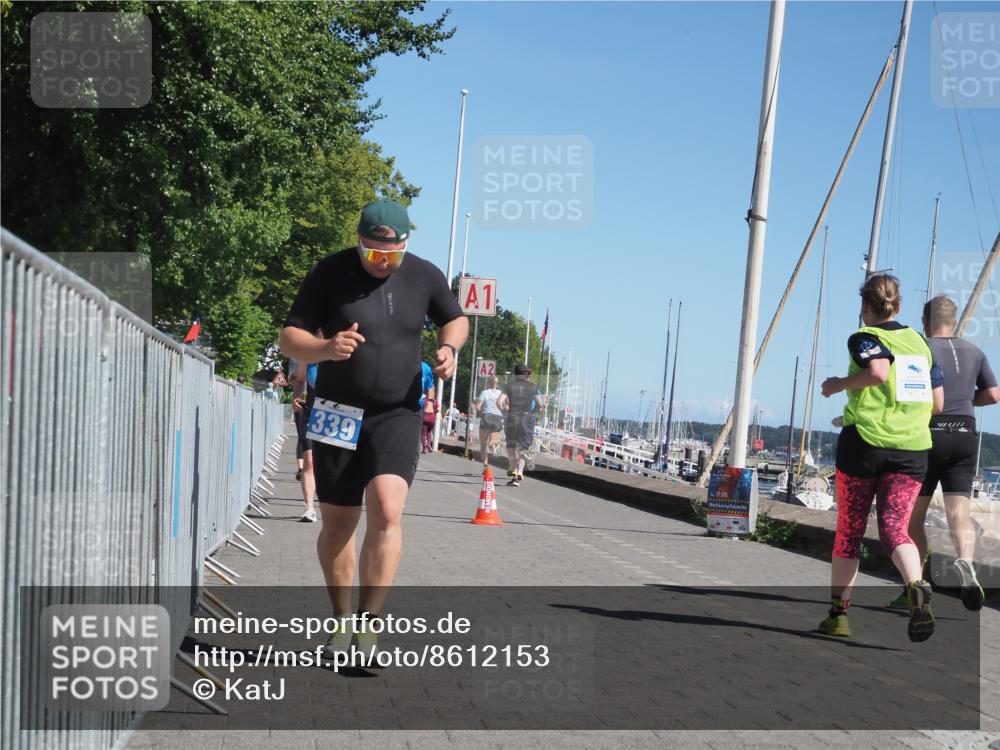 17.08.2025 - KN Förde Triathlon 2025 KatJ http://msf.ph/oto/8612153 17.08.2025 12:14:01 Laufen 339, 351, 380, 609 meine-sportfotos.de