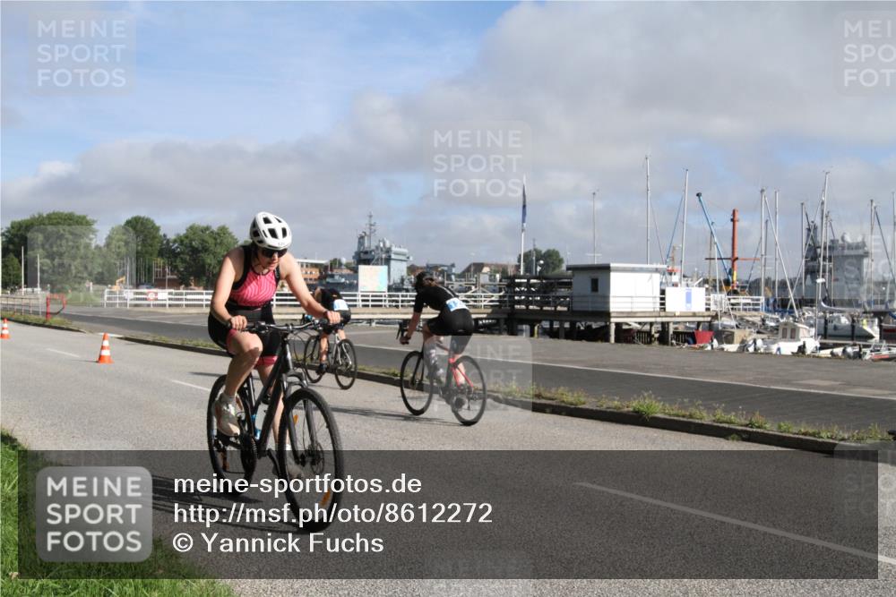 17.08.2025 - KN Förde Triathlon 2025 Yannick Fuchs http://msf.ph/oto/8612272 17.08.2025 09:20:32 Radfahren 120, 125, 126, 127, 198 meine-sportfotos.de