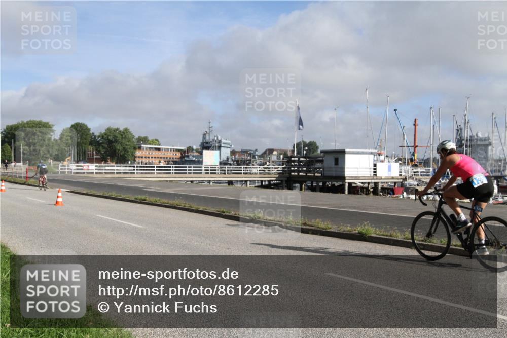17.08.2025 - KN Förde Triathlon 2025 Yannick Fuchs http://msf.ph/oto/8612285 17.08.2025 09:22:12 Radfahren 135, 145, 146, 151, 198 meine-sportfotos.de