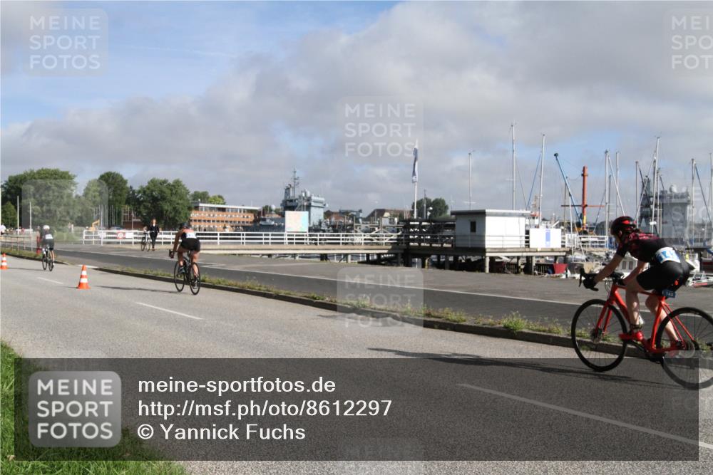 17.08.2025 - KN Förde Triathlon 2025 Yannick Fuchs http://msf.ph/oto/8612297 17.08.2025 09:22:46 Radfahren 128, 143, 150, 162 meine-sportfotos.de
