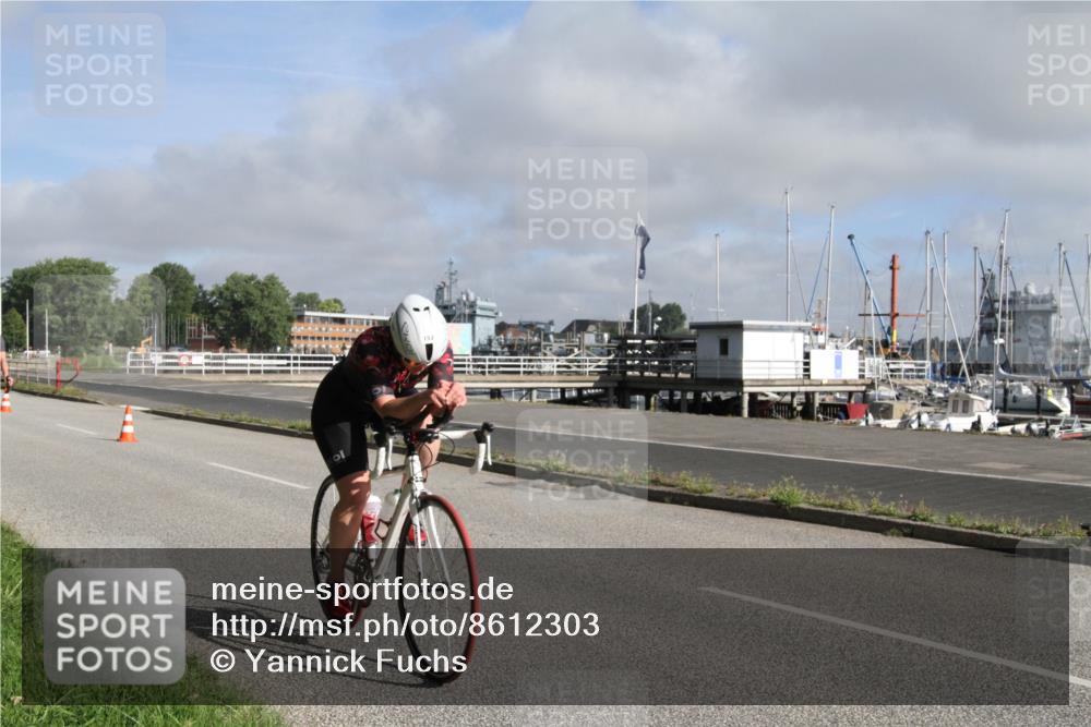 17.08.2025 - KN Förde Triathlon 2025 Yannick Fuchs http://msf.ph/oto/8612303 17.08.2025 09:23:42 Radfahren 122, 147, 152 meine-sportfotos.de