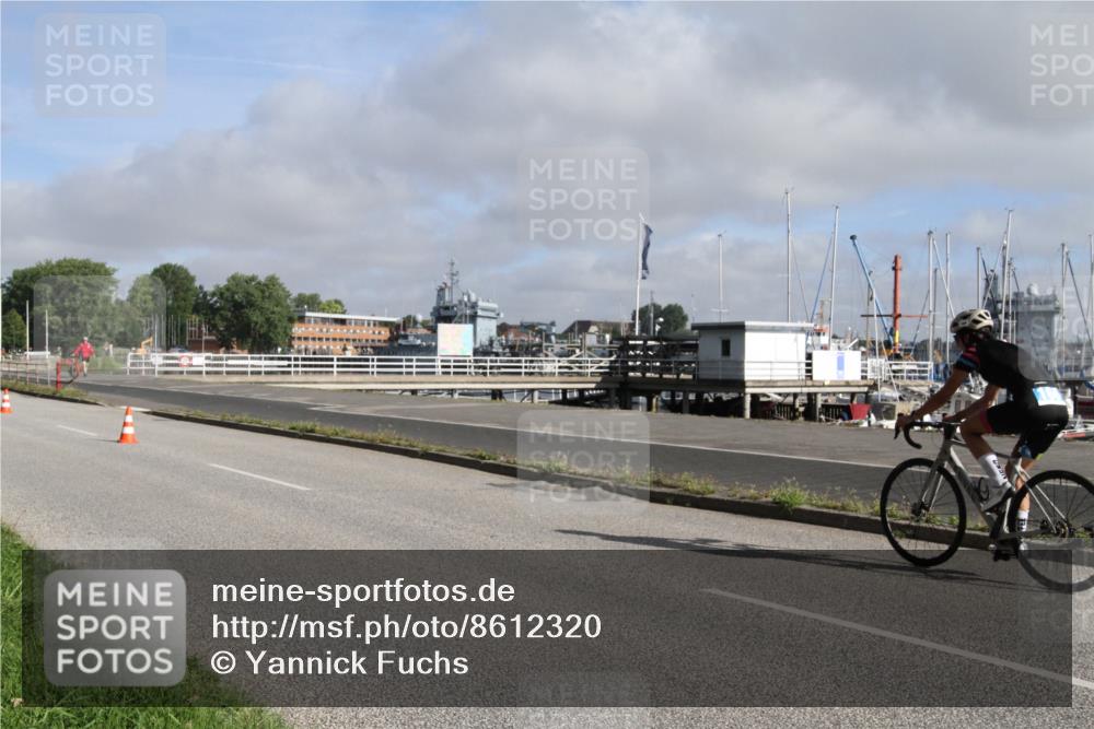 17.08.2025 - KN Förde Triathlon 2025 Yannick Fuchs http://msf.ph/oto/8612320 17.08.2025 09:24:33 Radfahren 143, 166, 252 meine-sportfotos.de