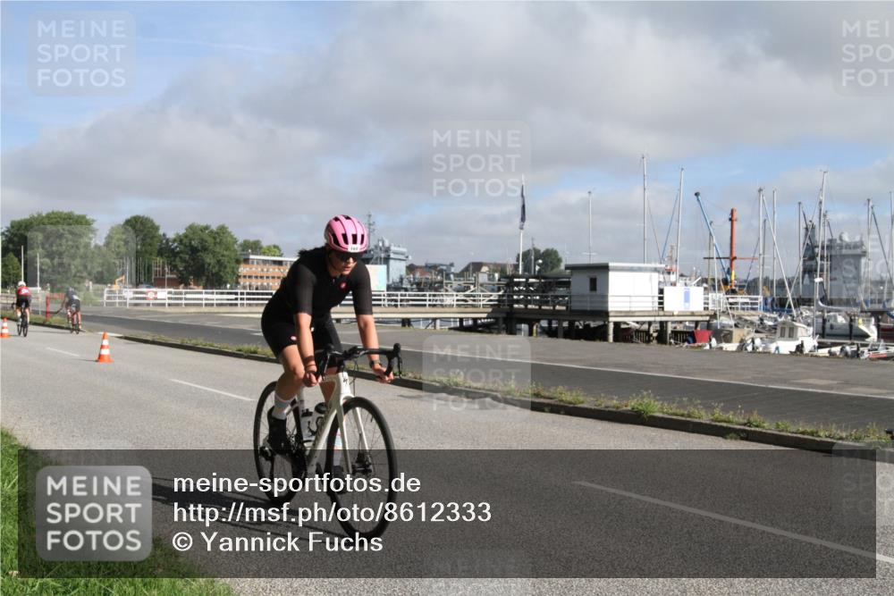 17.08.2025 - KN Förde Triathlon 2025 Yannick Fuchs http://msf.ph/oto/8612333 17.08.2025 09:25:36 Radfahren 101, 160, 168, 204, 253 meine-sportfotos.de